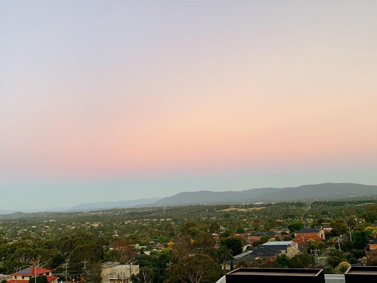 Skygarden Luxury Condo Glen Waverley Esterno foto