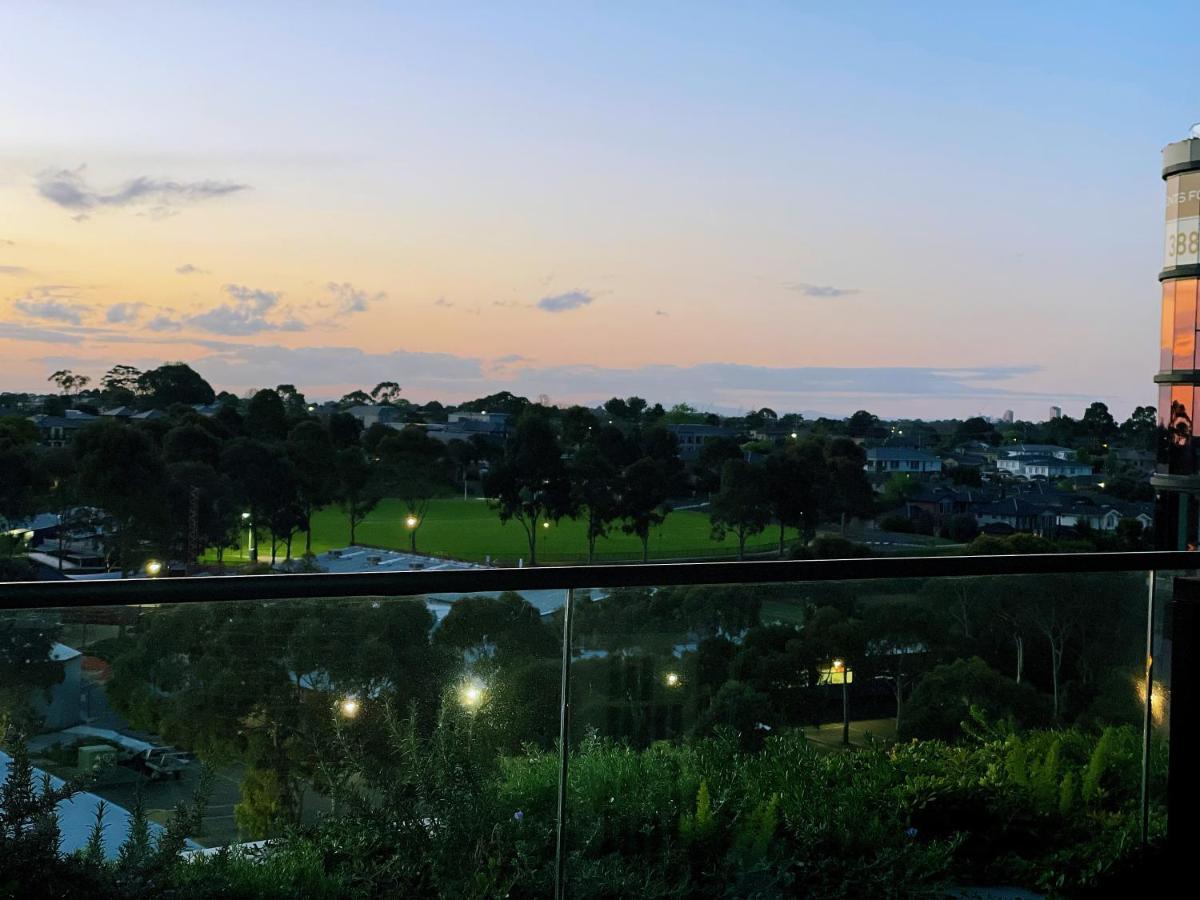 Skygarden Luxury Condo Glen Waverley Esterno foto